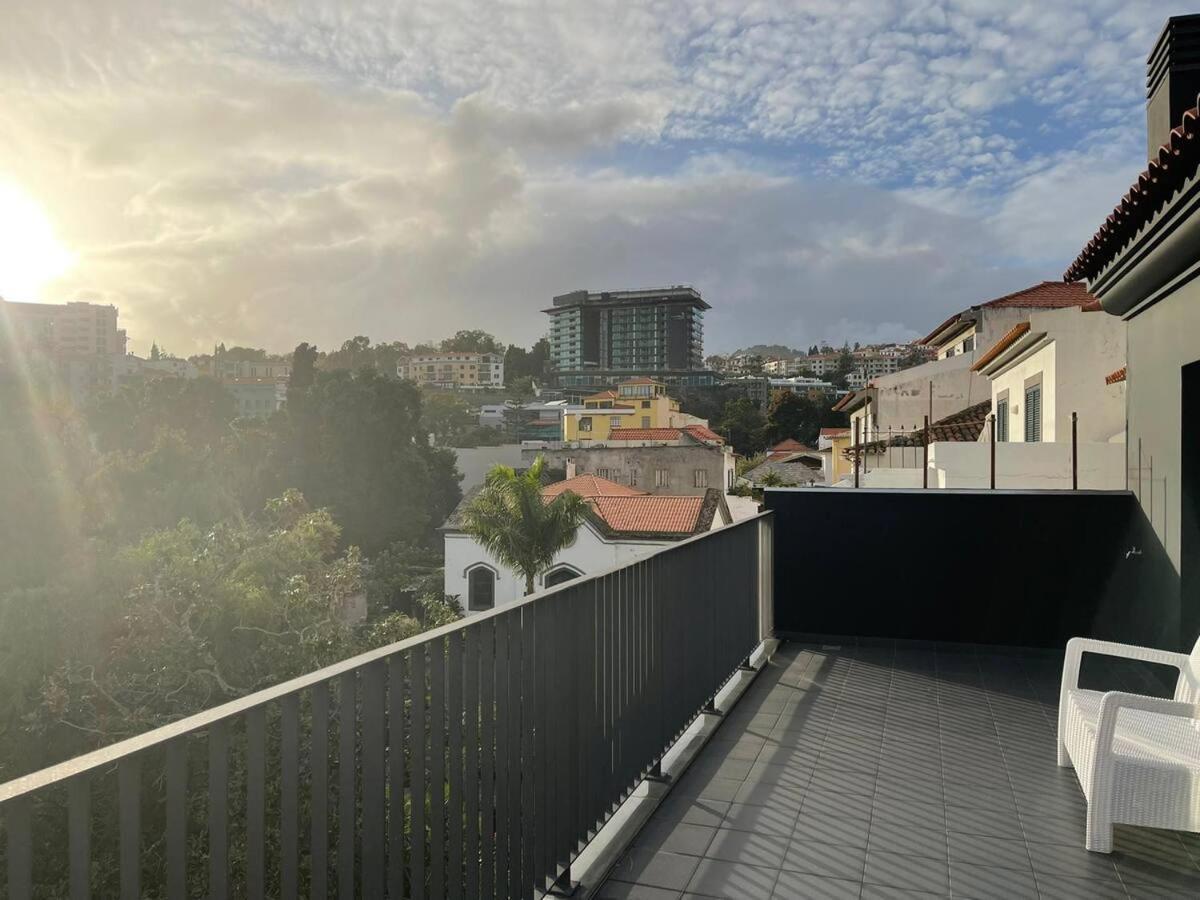 Carreira Residence Funchal  Ngoại thất bức ảnh